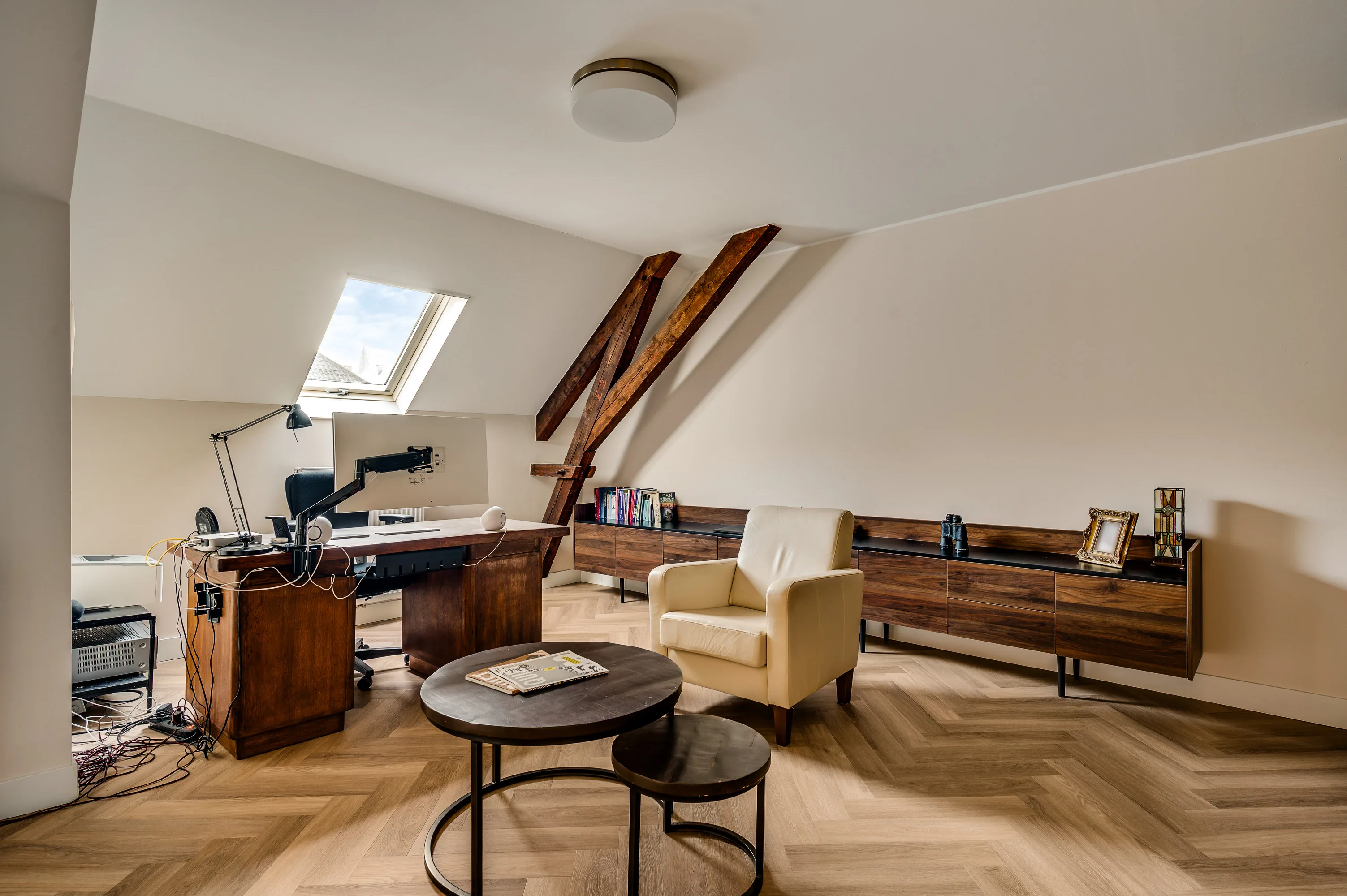 Bedroom with wooden beams